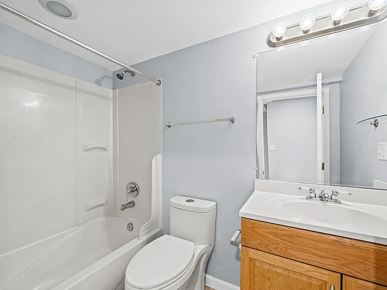 931 Taralon Trl — Photo 21