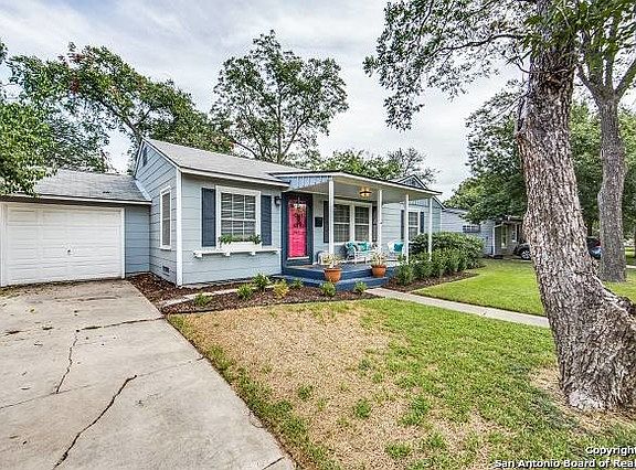 4th image of 307 Brees Blvd
