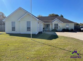 103 Darin Dr, Byron, GA 31008