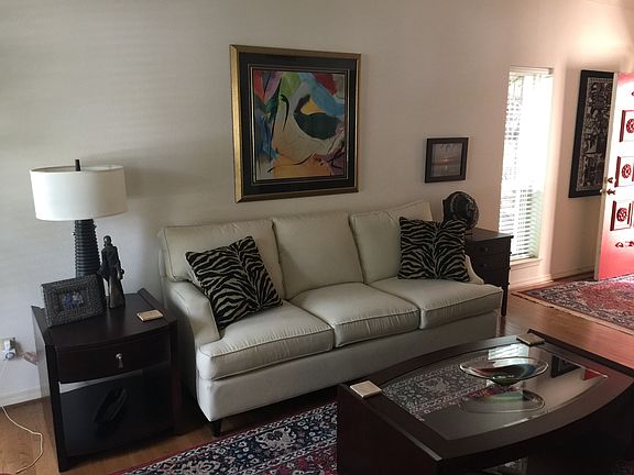 4th image of 4320 Bellaire Dr S APT 138