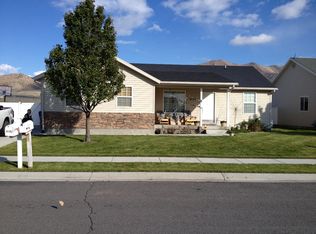 4176 N White Pine Rd, Eagle Mountain, UT 84005