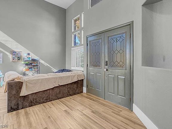 4th image of 2057 Sapphire Valley Ave