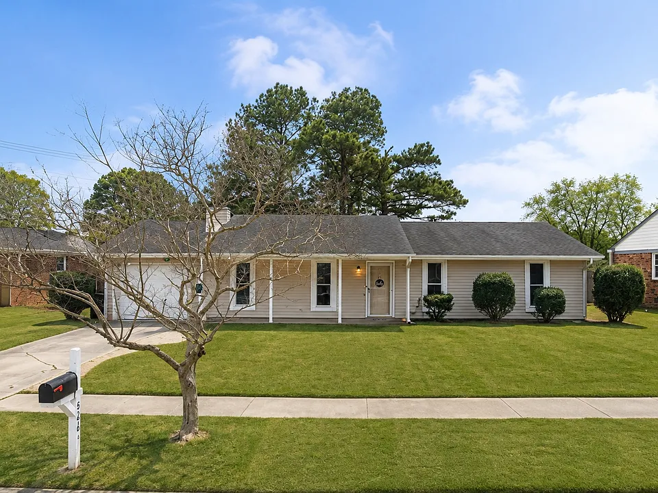 5605 Albright Dr