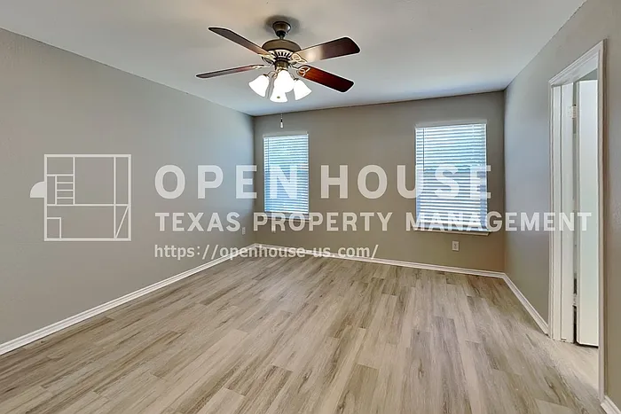 13717 Canyon Ranch Rd — Photo 11