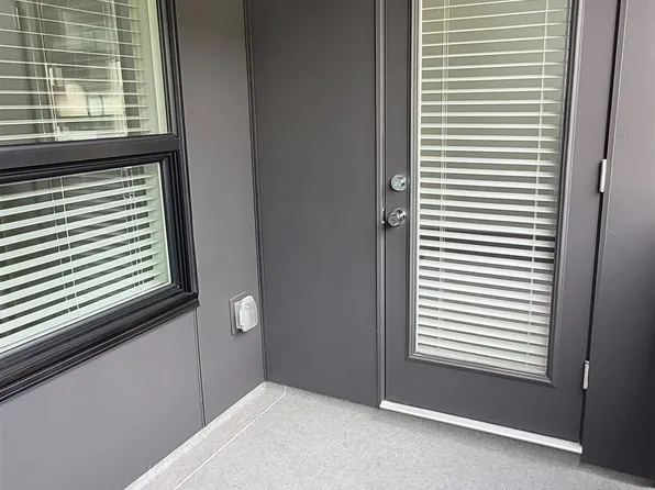 8509 158th St #221, Surrey, BC V4N 0S6