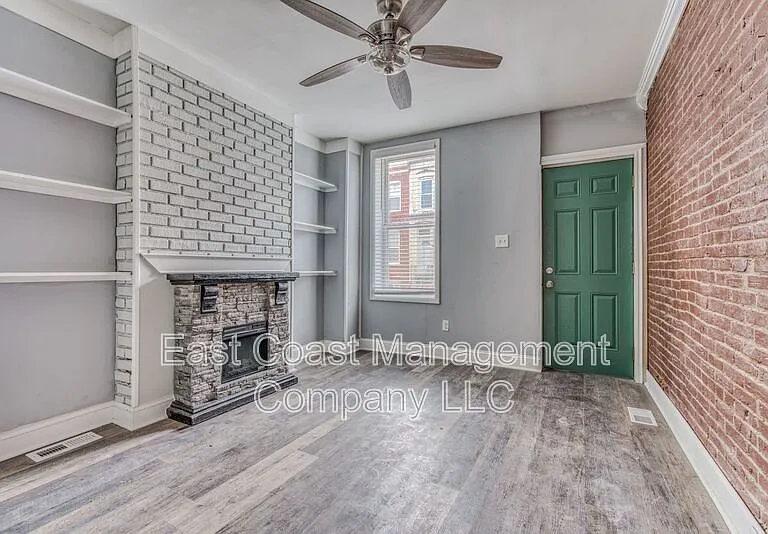 1253 Sargeant St — Photo 10