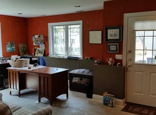 39 Amos St, Sleepy Hollow, NY 10591
