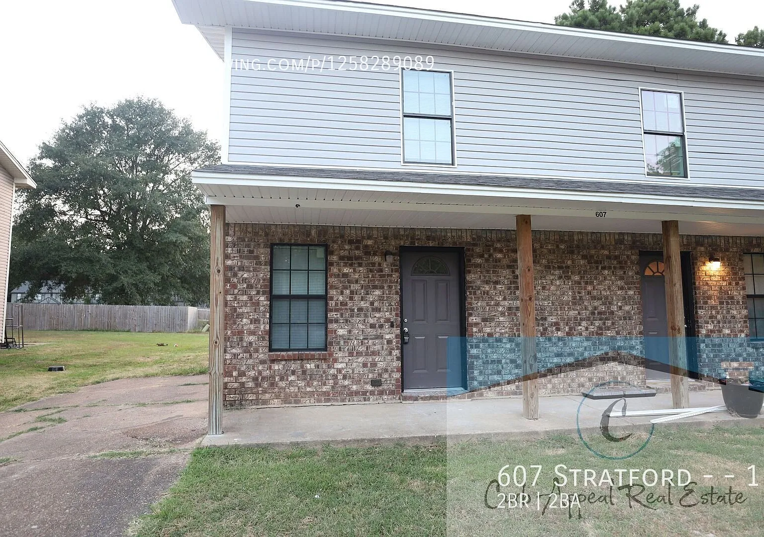Fully renovated 2 bed 2 bath townhouse — Photo 2