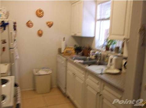 2nd image of 3206 W Azeele St APT 112