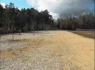 347 Malcom Smart Rd, Leesville, LA 71446