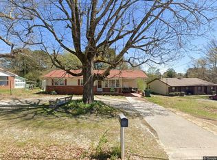322 Bledsoe St, Carrollton, GA 30117