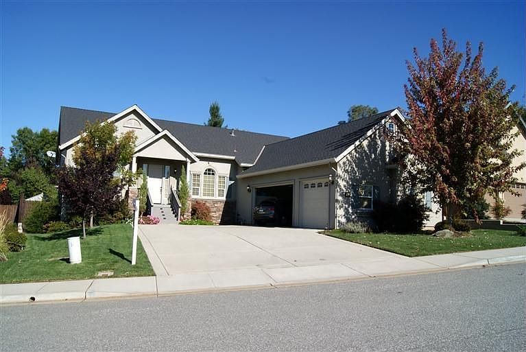 1st image of 12531 Meadows Ct