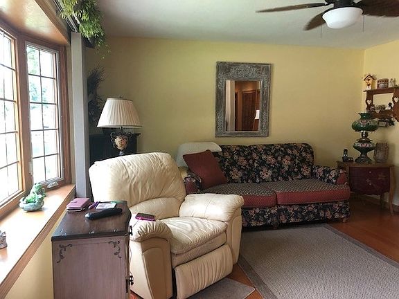 5th image of 3101 E Imperial Ln