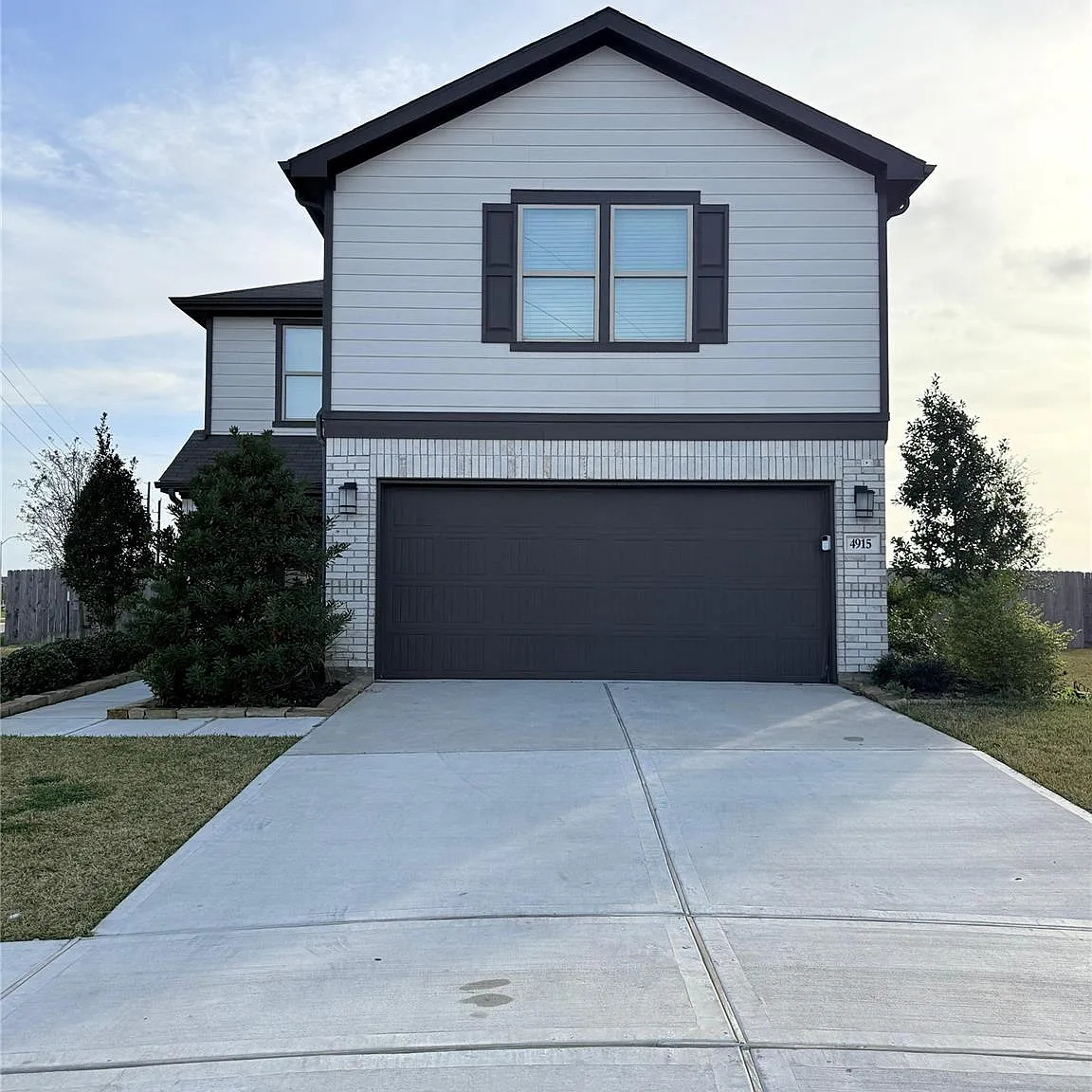 3 bed, 2.5 bath, 1780 sqft, $2,500 — Photo 1