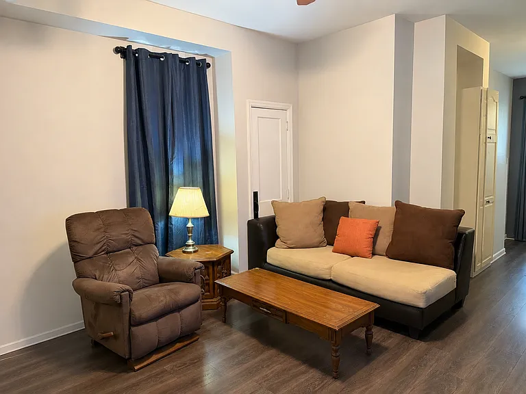 311-313 N. 5th Ave. — Photo 4