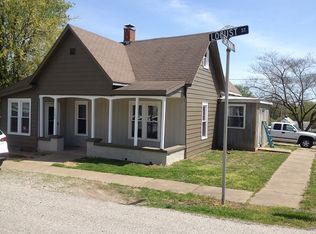 1302 N Locust St, Mount Vernon, IN 47620