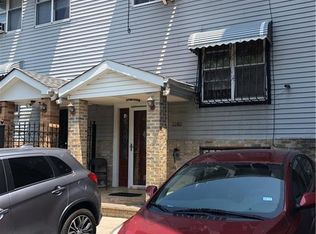1080 Fox St, Bronx, NY 10459