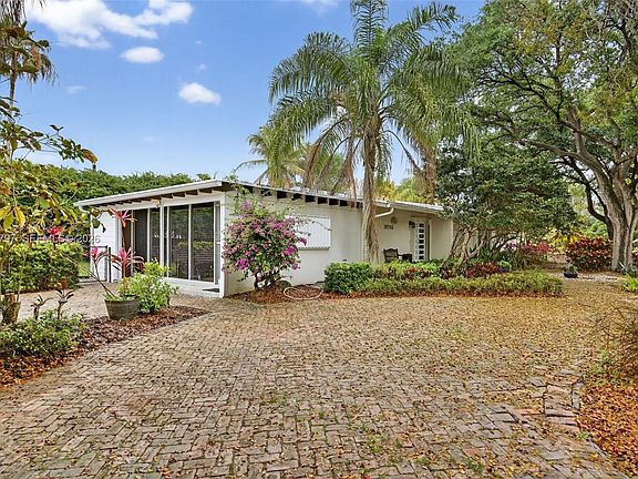 2nd image of 19745 SW 244th St