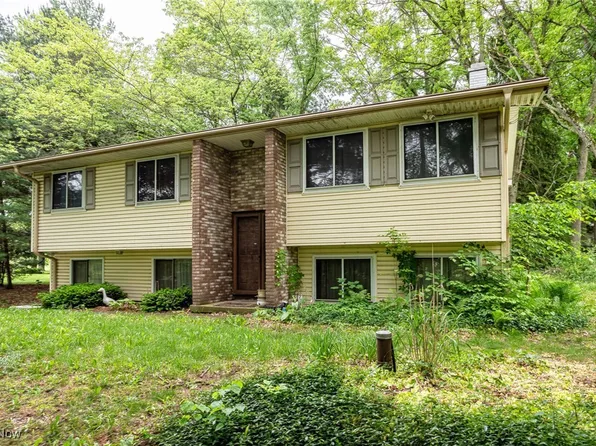 1580 S Hametown Rd, Akron, OH 44321