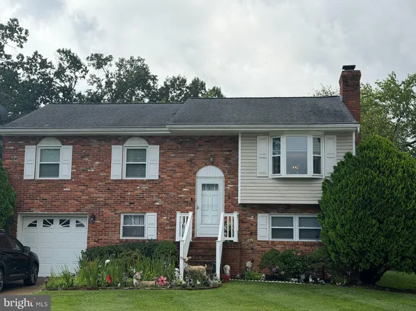 777 Martin Ct E, Severn, MD 21144