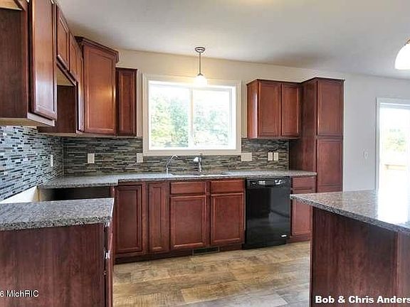 5th image of 9405 Scotsmoor Dr