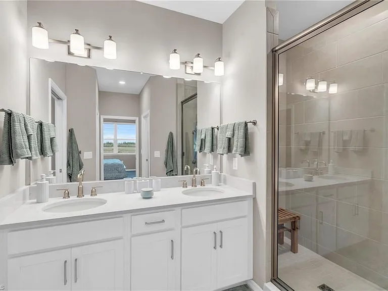 11811 Venetian Lagoon Dr #202 — Photo 21