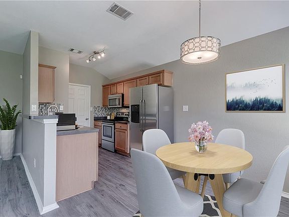 4th image of 3004 Don Hill Ln