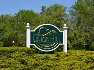 18 Sam Bonnell Dr #118, Clinton, NJ 08809