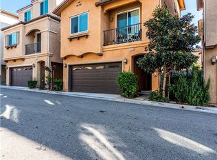 11918 Olive Glen Ln, Los Angeles, CA 90047
