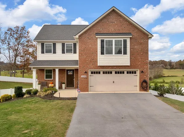1258 Peaceful Dr, Jonesborough, TN 37659