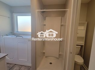 1353 Isleworth Cir, College Park, GA 30349