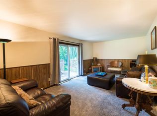 16290 Barna Dr, Granger, IN