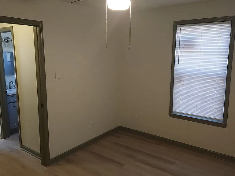 4749 Clayton Dr — Photo 9