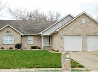 13 Ramsgate, Collinsville, IL 62234