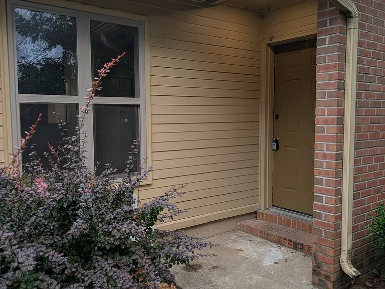 1656 W Matthews Ave #3 — Photo 22