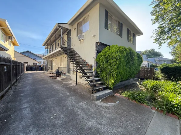 1405 U St APT 3, Sacramento, CA 95818