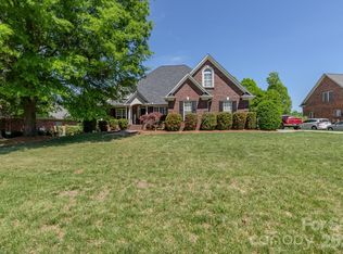 218 Kaitlyn Ln, Kings Mountain, NC 28086
