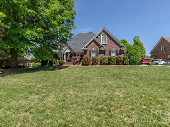 218 Kaitlyn Ln, Kings Mountain, NC 28086