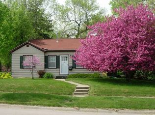 1301 Spruce St, Iowa City, IA 52240