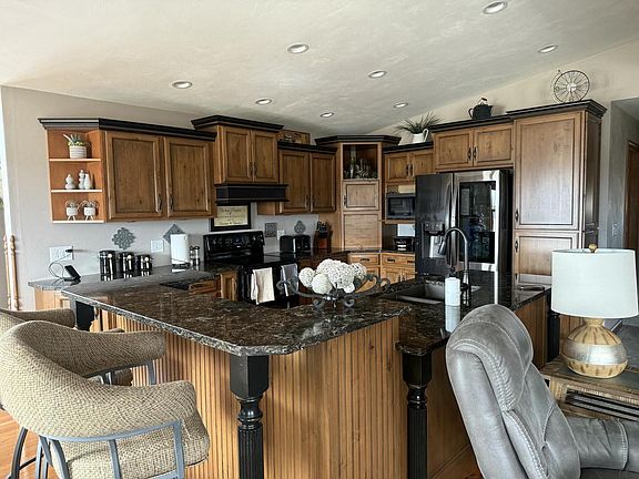 4th image of N5748 Metovale ROAD