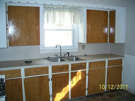 5th image of 1057 5th St NW