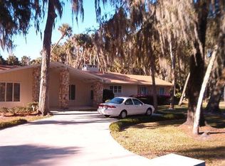 1696 Horseshoe Rd, Enterprise, FL 32725