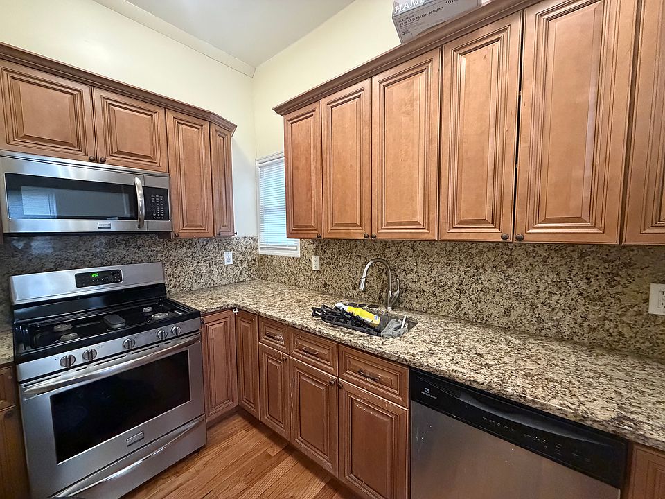 1st image of 304 Avenue C APT 1F