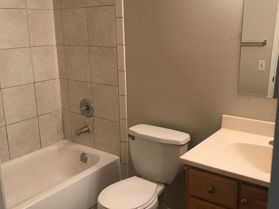 2nd image of 8658 Covina Cir