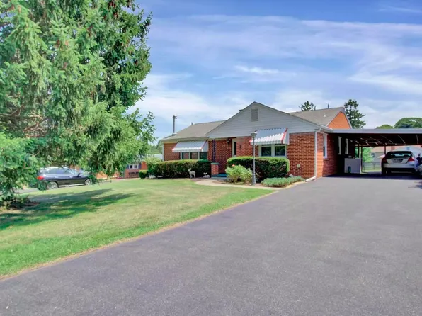 13 Kenwood Ave, Carlisle, PA 17013