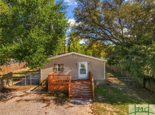 105 Hollow Oak Dr, Bloomingdale, GA 31302