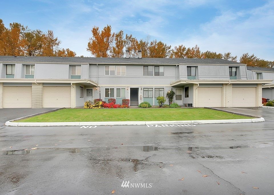 1st image of 1519 22nd Street NE #1541