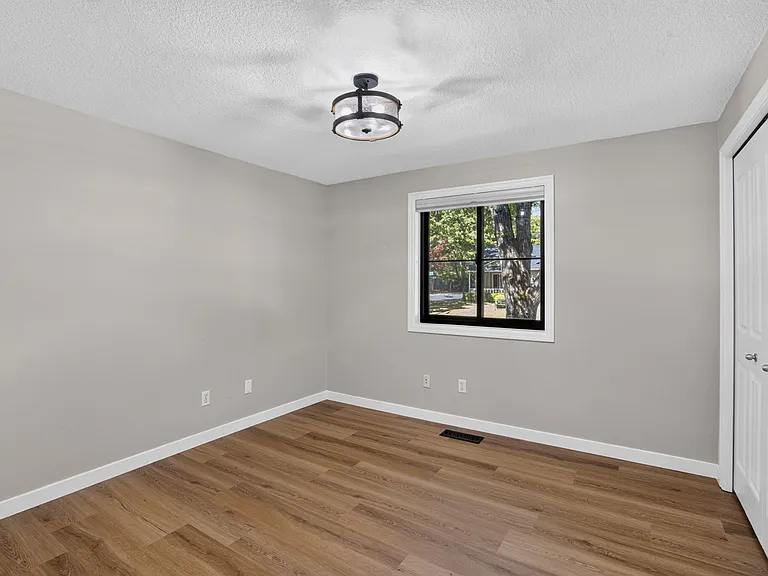 15863 SW Baler Way — Photo 14