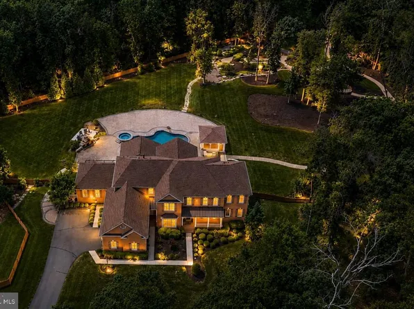 4508 Dodds Mill Dr, Haymarket, VA 20169