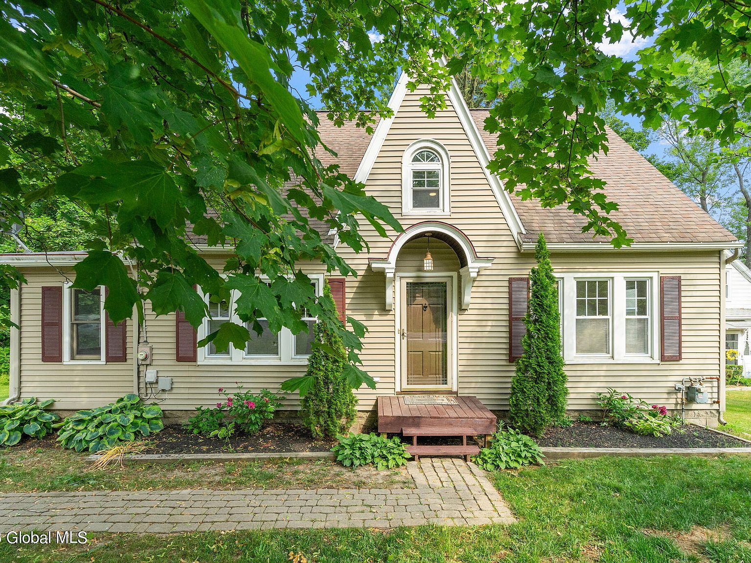 2595 Balltown Road, Niskayuna, NY 12309 Zillow